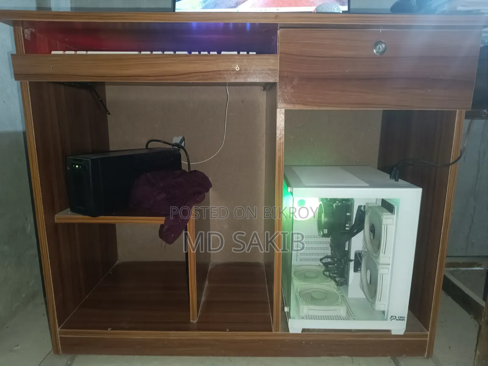 Desktop Computer Asus 8GB AMD Ryzen 5 HDD+SSD 128GB