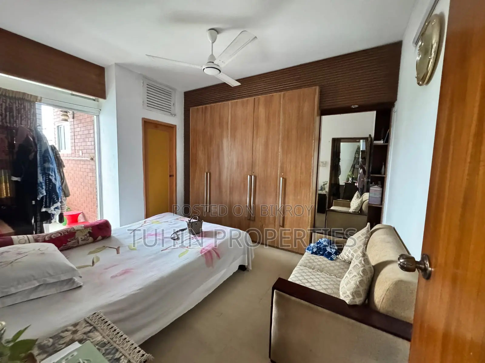 উত্তরায় ৩ বেডরুমের অ্যাপার্টমেন্ট বিক্রয়ের জন্য