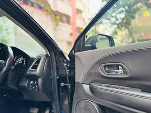 হোন্ডা ভেজেল ২০১৬ ব্ল্যাক