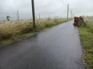 N-Block 3-Katha 40'/25' Road Corner Plot Sale