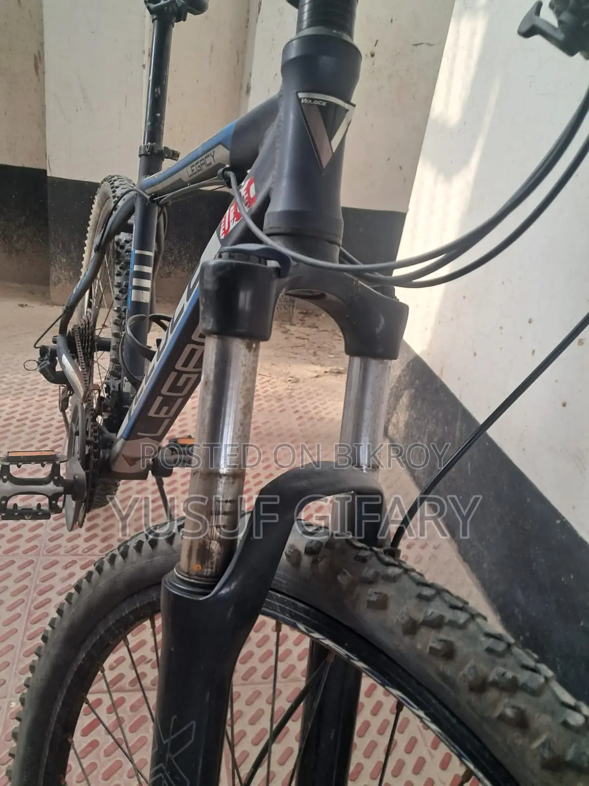 For Sale: Veloce Legion Hydraulic Bicycle – Your Perfect Daily Ride!