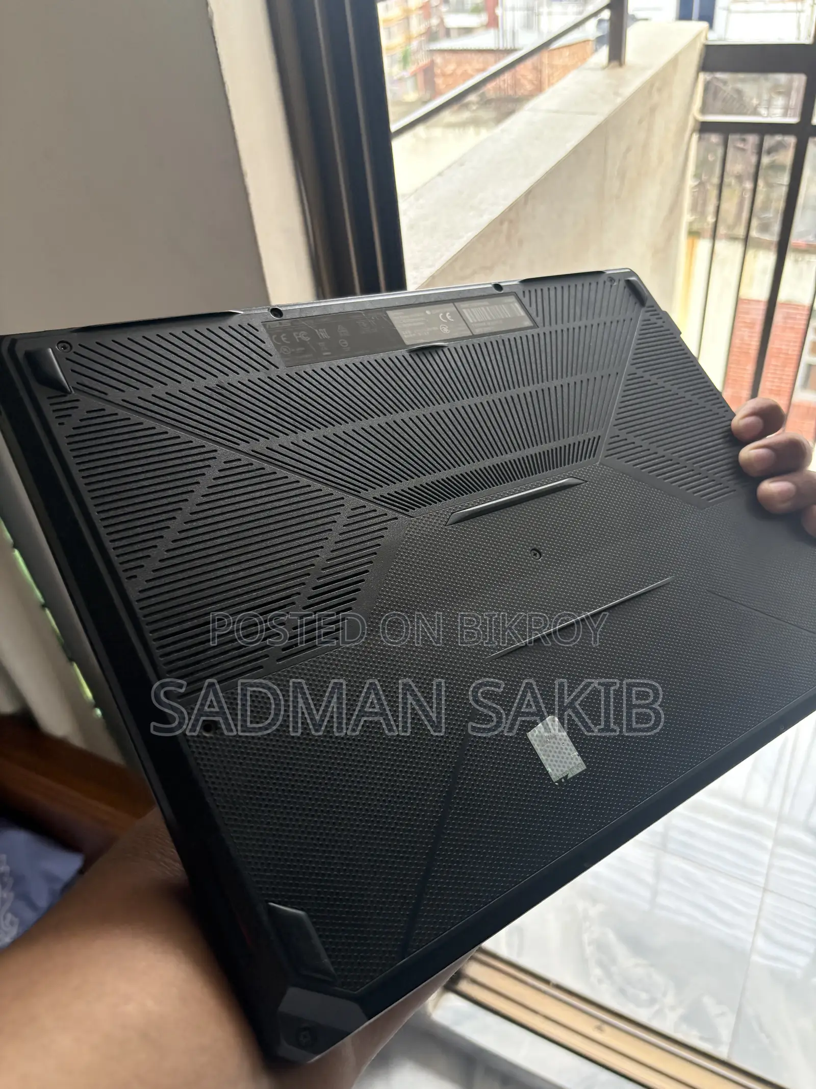 Laptop Asus TUF Gaming FX504 16GB Intel Core i5 HDD+SSD 1T