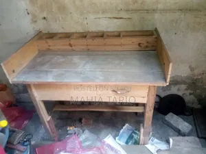 শরবত টেবিল