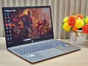 HP Laptop 8GB Intel Core I5 SSD 512GB