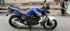 ইয়ামাহা এফজেড ২০১৩ ব্লু