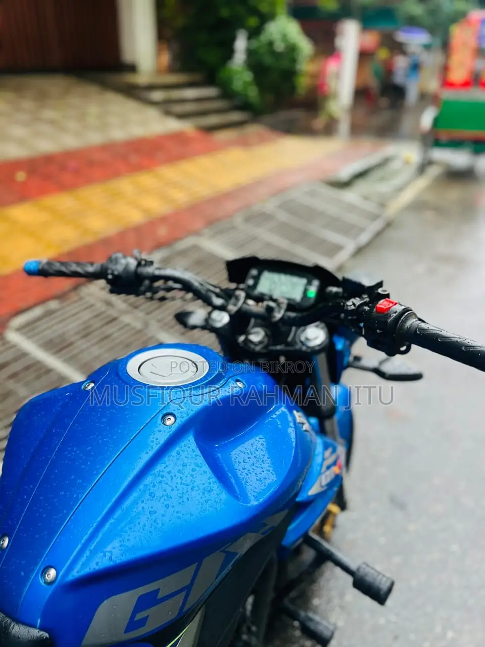 সুজুকি জিক্সার ২০২০ নীল