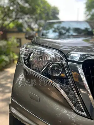 টয়োটা ল্যান্ড ক্রুজার প্রাডো ২০১৫ বাদামী