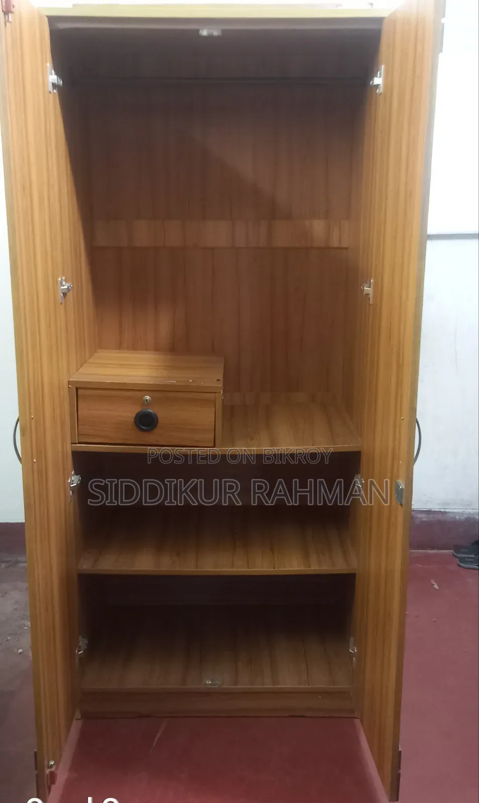 Used Almirah for Sale