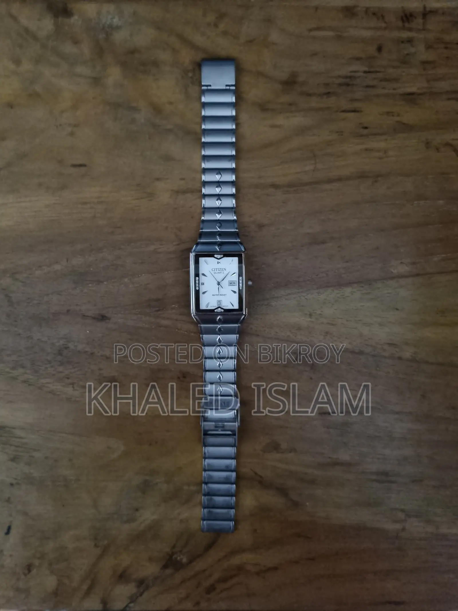 Citizen Analog Watch