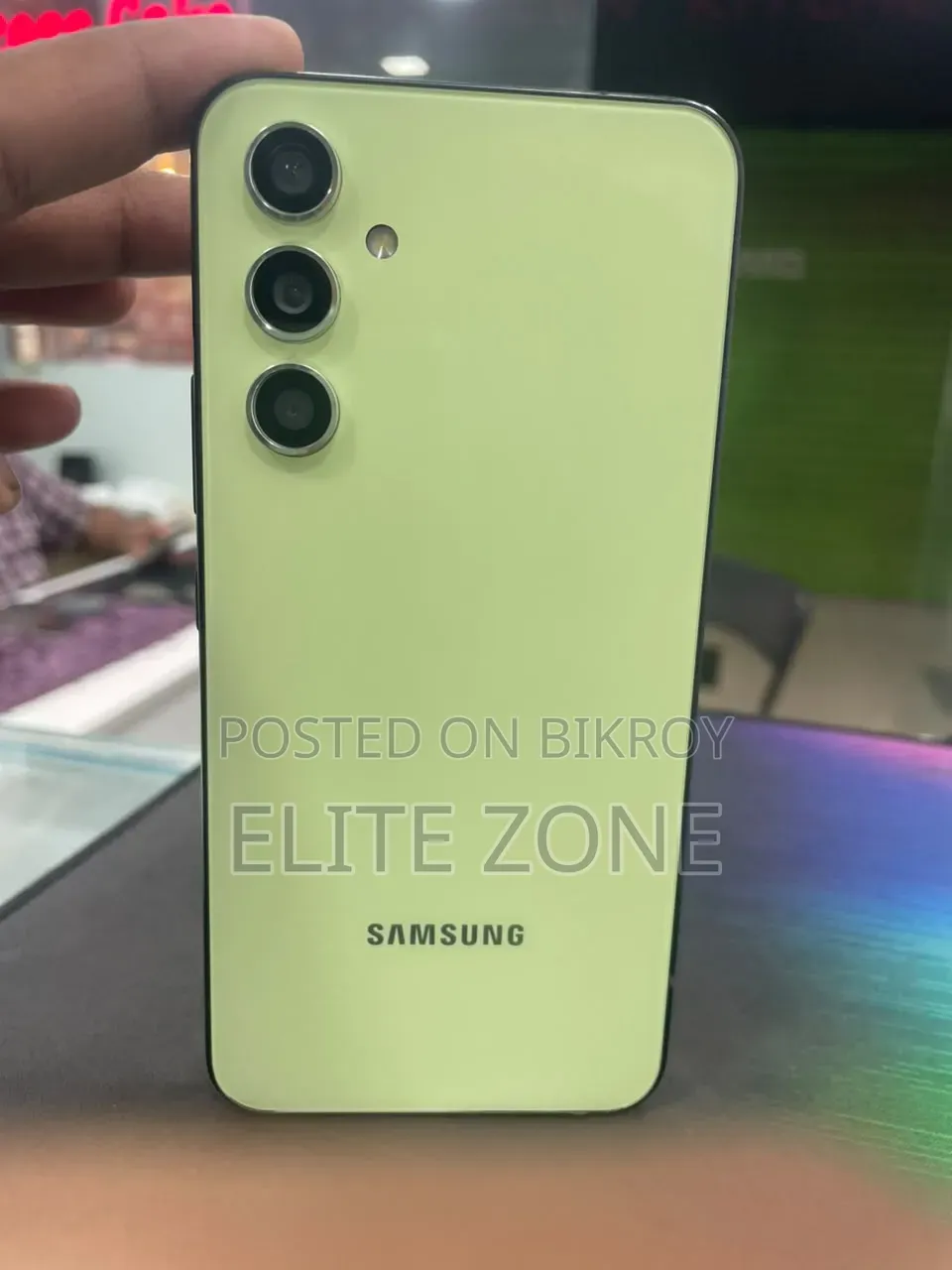 স্যামসাং গ্যালাক্সি এ