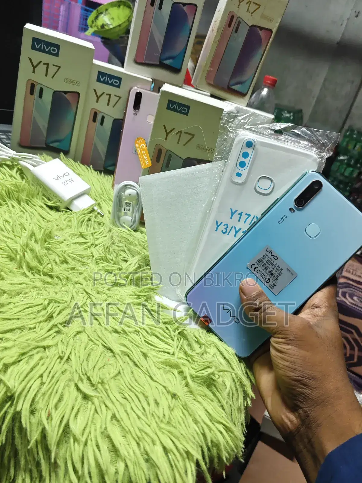 Vivo Y17 256 GB Blue