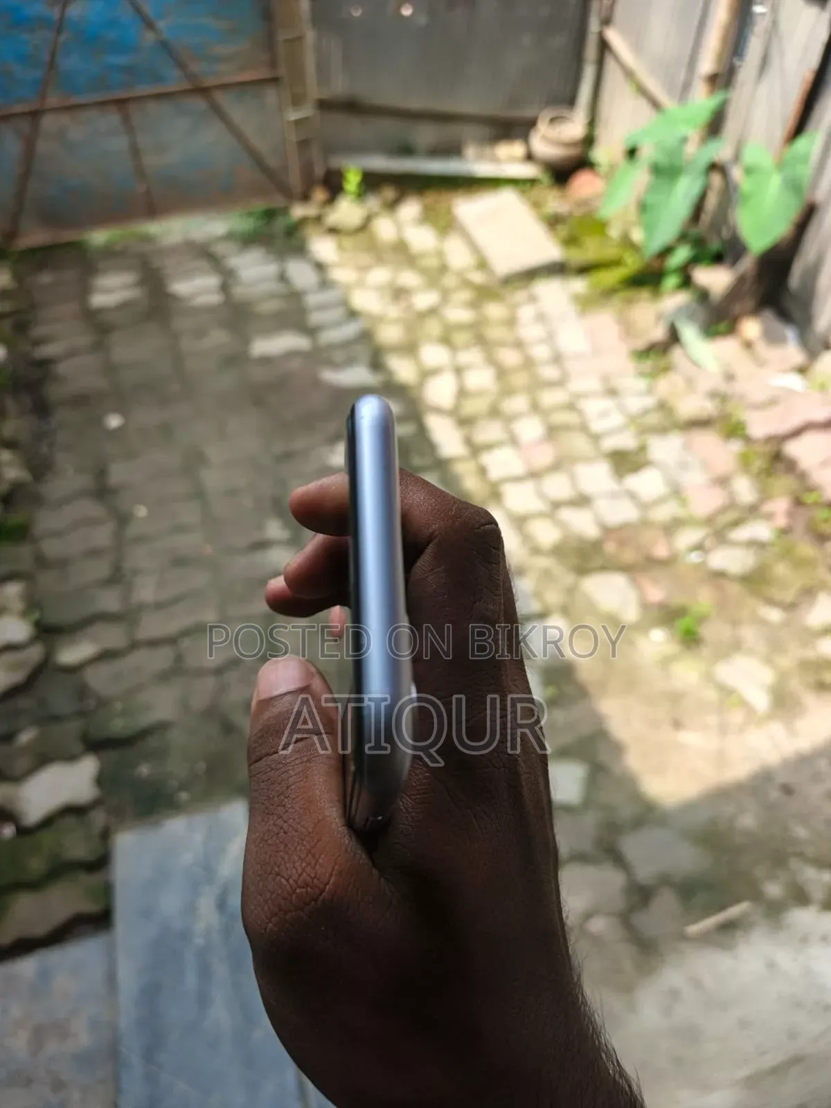 মোবাইল ফোন ৬৪ জিবি পার্পল