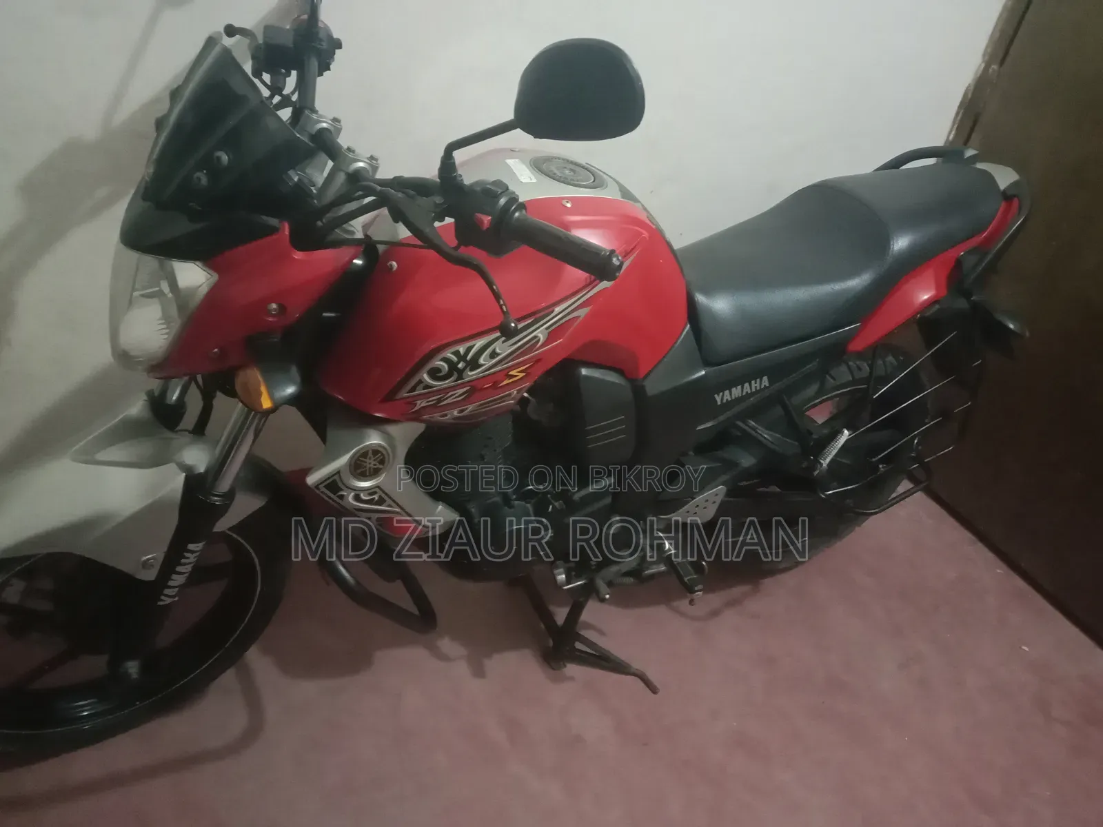 Yamaha FZ 2015 Red