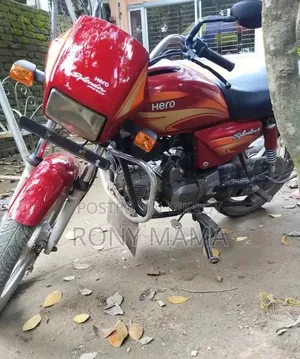 হিরো স্প্লেন্ডার প্লাস ২০২২ রেড