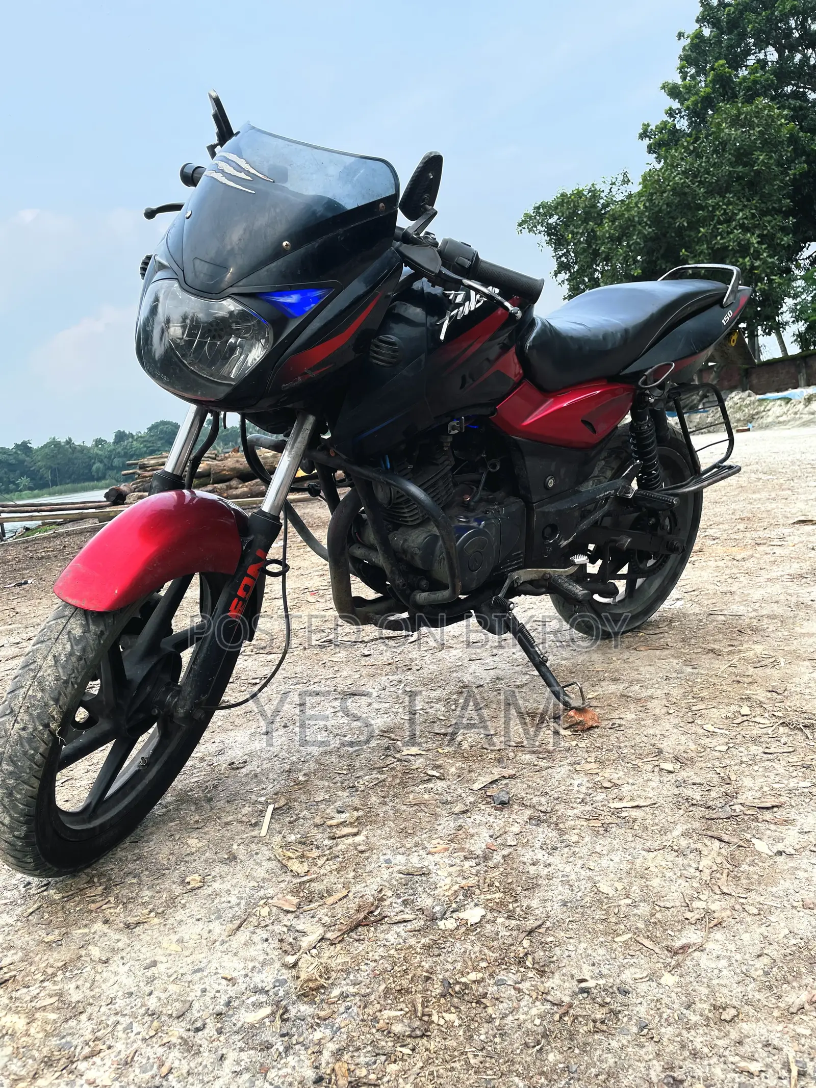 Bajaj Pulsar 150 2010 Red