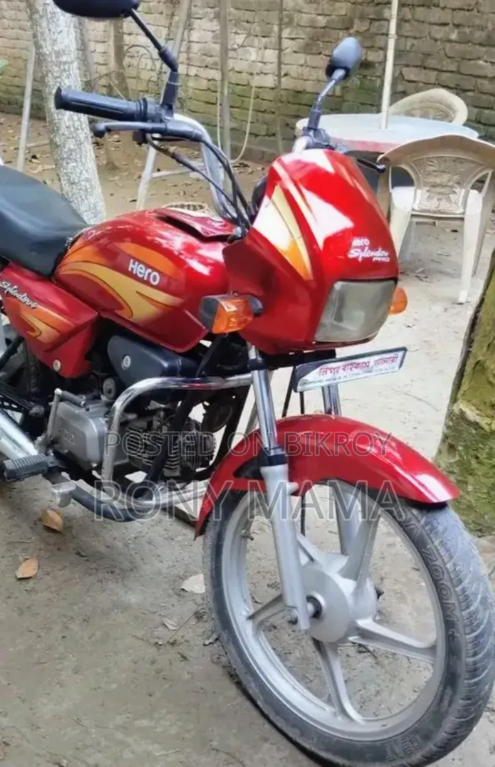 হিরো স্প্লেন্ডার প্লাস ২০২২ রেড