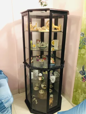সেগুন কাঠের Showcase