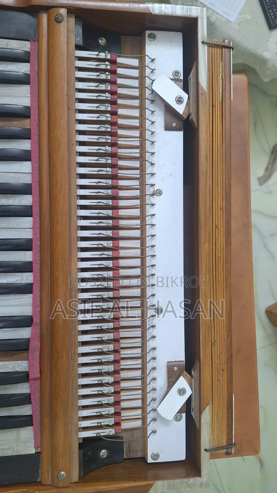 Harmonium (Classical)