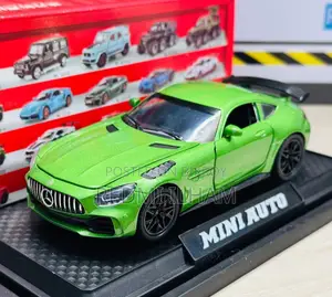 ১:৩২ স্কেল Mercedes-Amg GT R