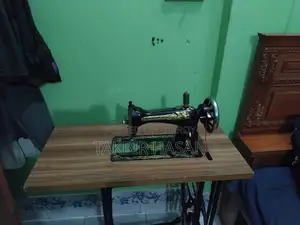 Singer Sewing Machine
