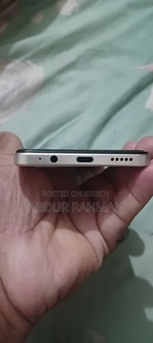 ভিভো ওয়াই১০০ ১২৮ জিবি গোল্ড
