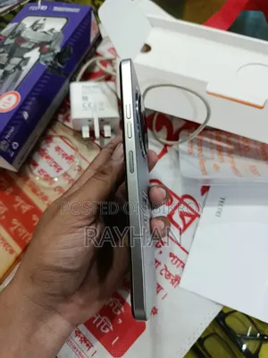 টেকনো স্পার্ক ৩০ ২৫৬ জিবি সাদা