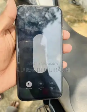 Apple iPhone 11 64 GB Black