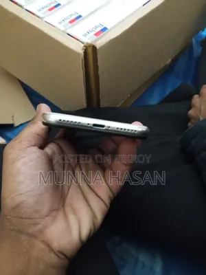 অ্যাপল আইফোন এক্স ৬৪ জিবি হোয়াইট