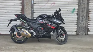সুজুকি গিক্সার এসএফ ২০২৩ ব্ল্যাক
