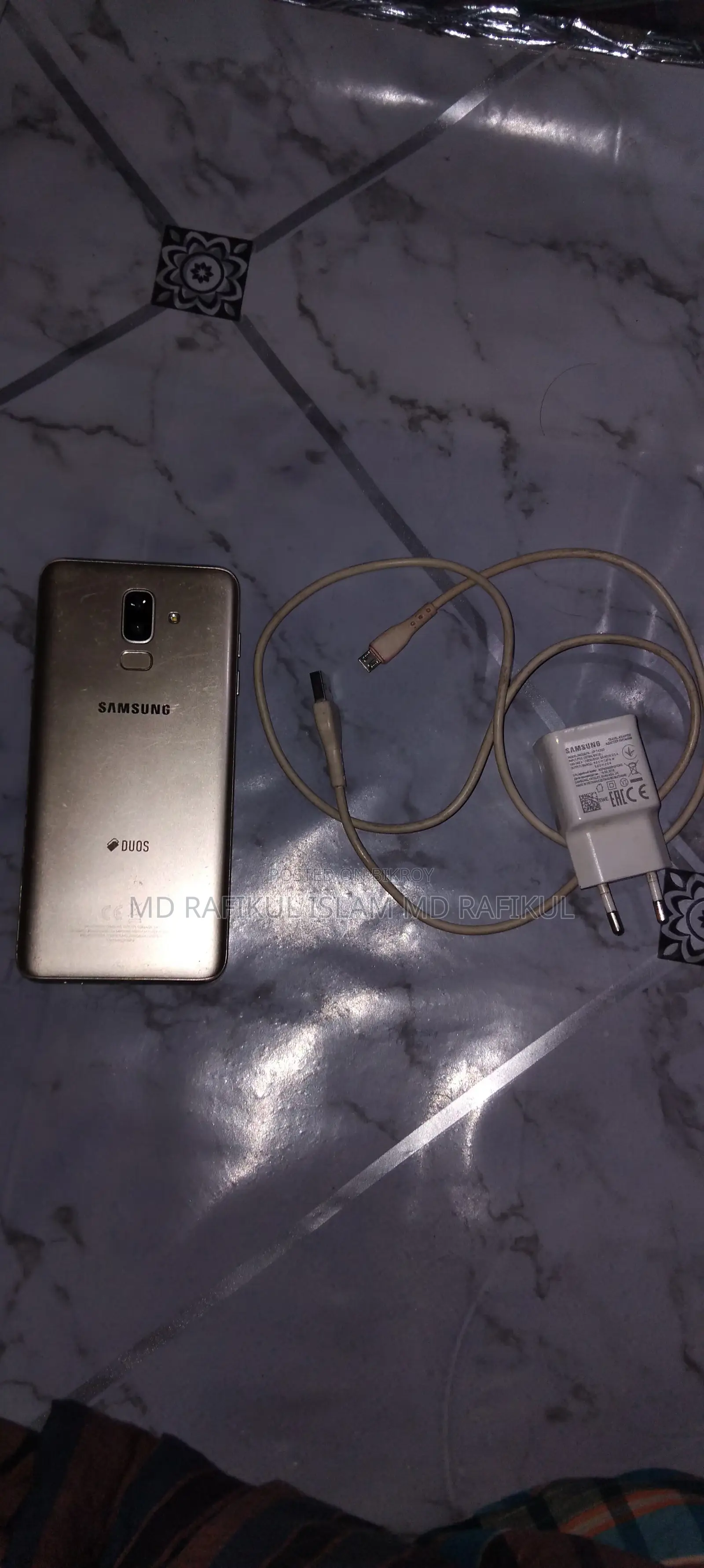Samsung Galaxy J8 64 GB Gold