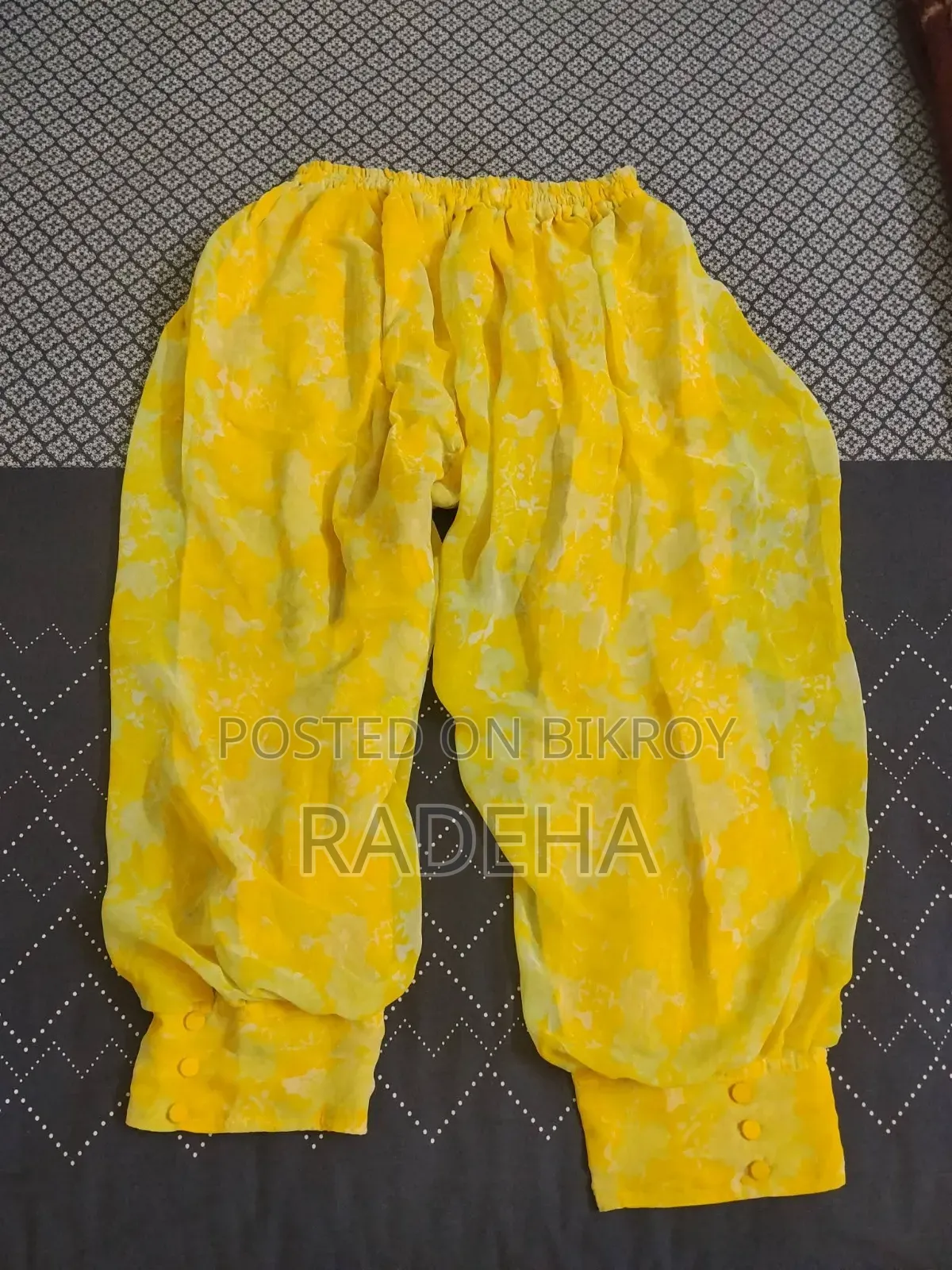 পোশাক (ফ্রক এবং টপস)