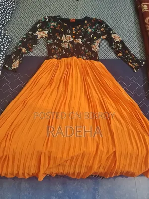 পোশাক (ফ্রক এবং টপস)