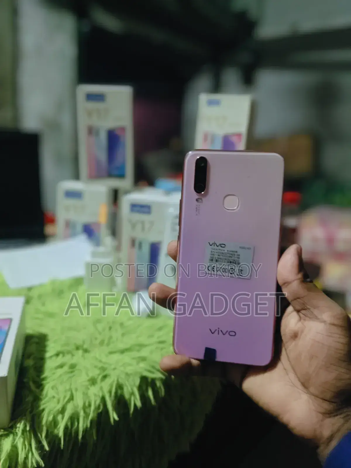 New Vivo Y17 256 GB Pink