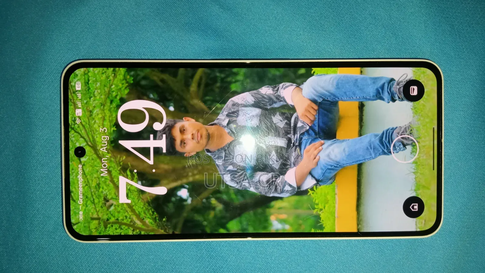 New OnePlus 128 GB White