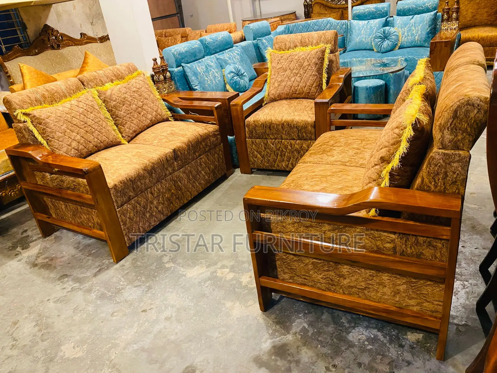 ৫ সিটার কাঠের সোফা সেট