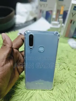 ভিভো ওয়াই১৭ ২৫৬ জিবি নীল
