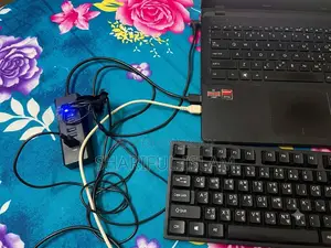 Laptop ASUS X55U 4GB RAM Intel Core i3 500GB HDD