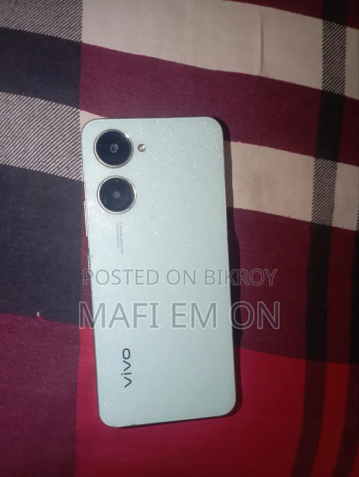 New Vivo 4 GB Green