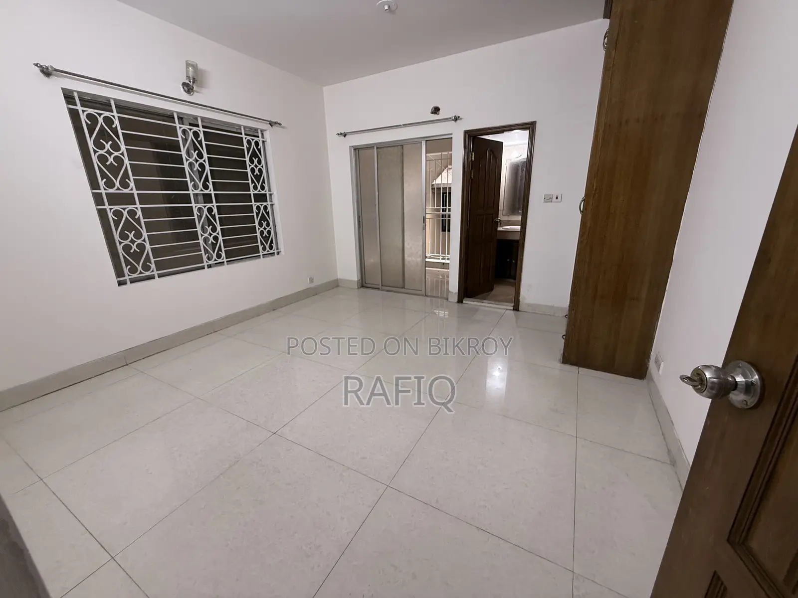 3 Bedroom Apartment in Gateway House, Banani DOHS for rent