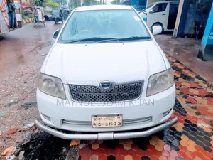 Toyota Corolla 1.4 D-4D Automatic 2005 White