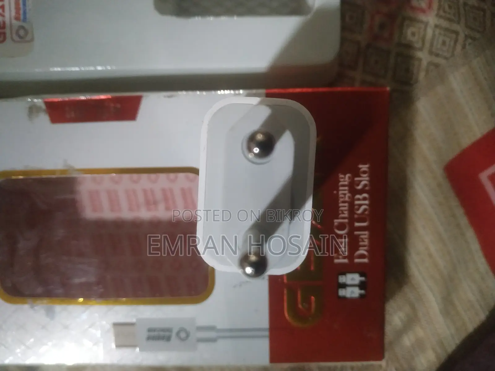 ফাস্ট চার্জার ২০ডব্লিউ (হক টেলিকম)