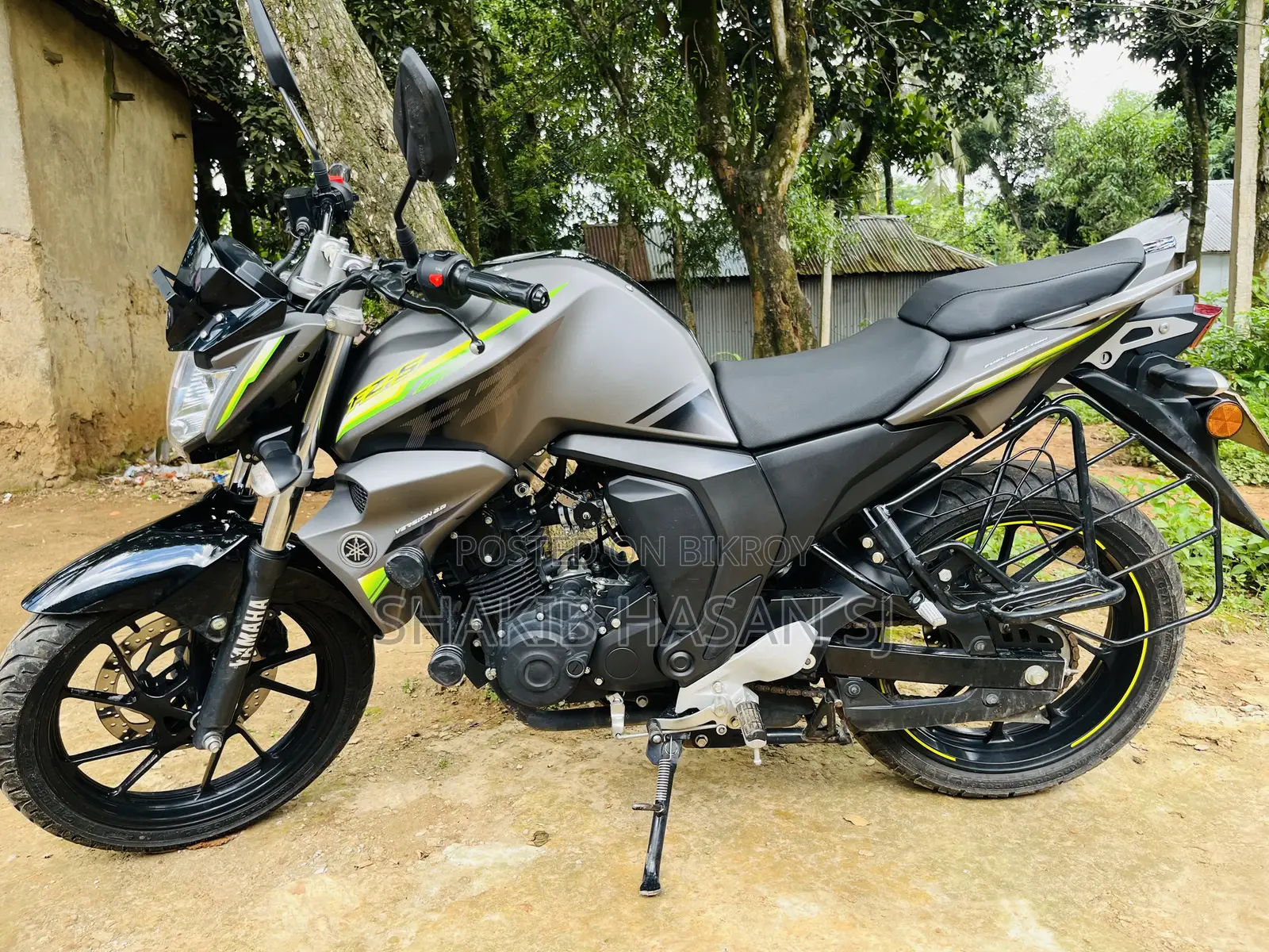 Yamaha FZS V2 2026