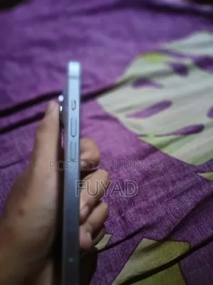Apple iPhone 15 128 GB Blue