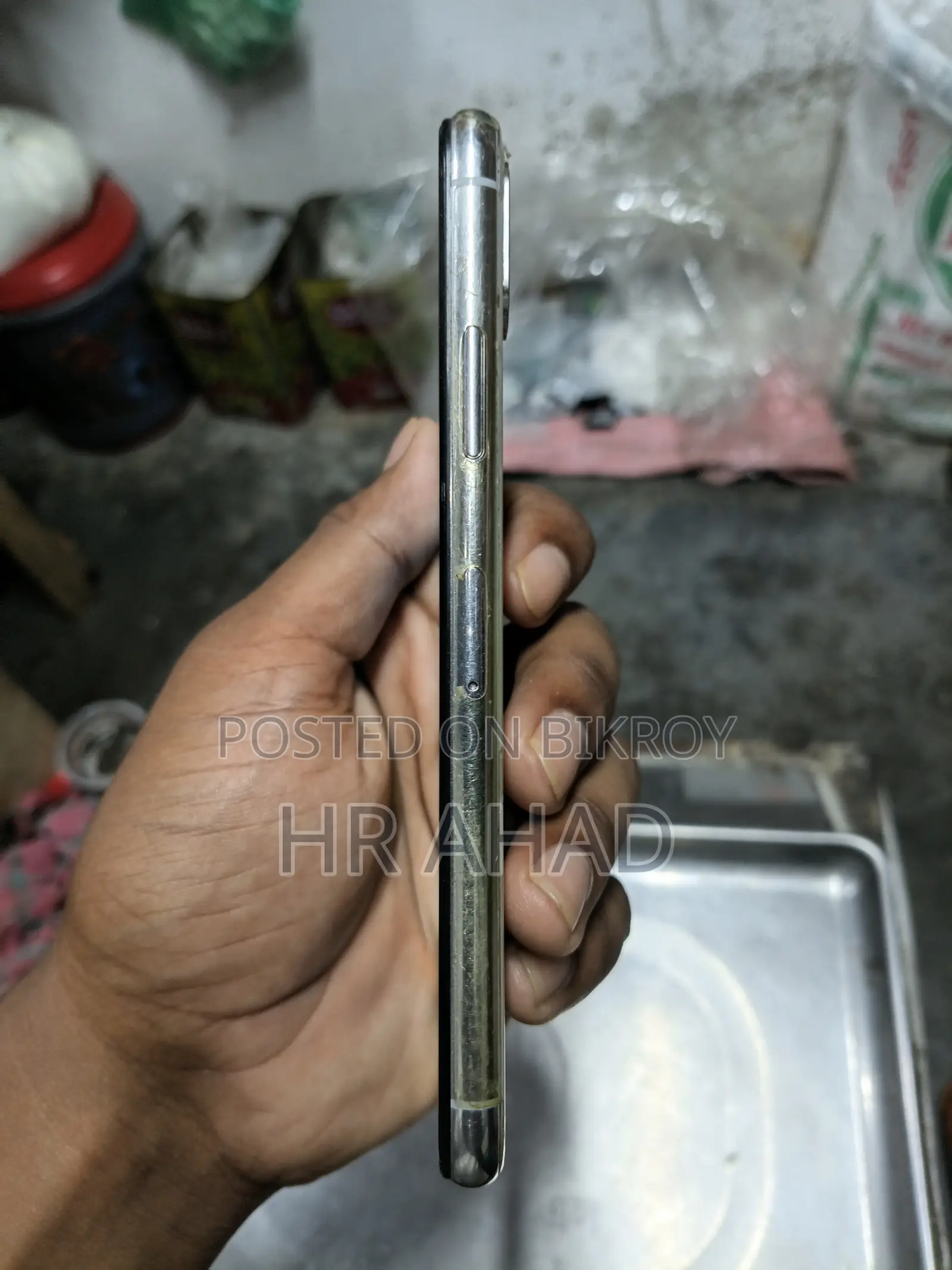 অ্যাপল আইফোন এক্স ৬৪ জিবি হোয়াইট