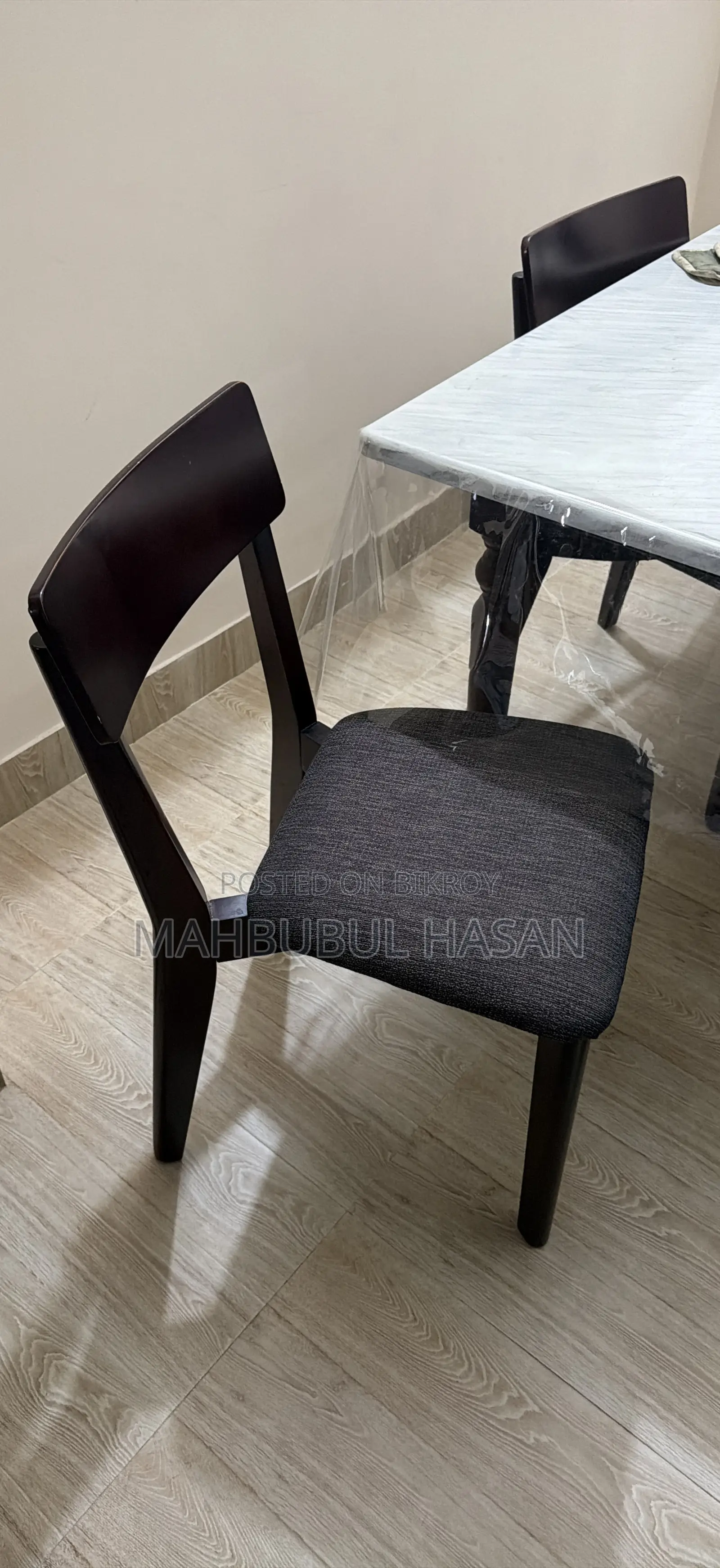 Dining Table With 4 Chairs