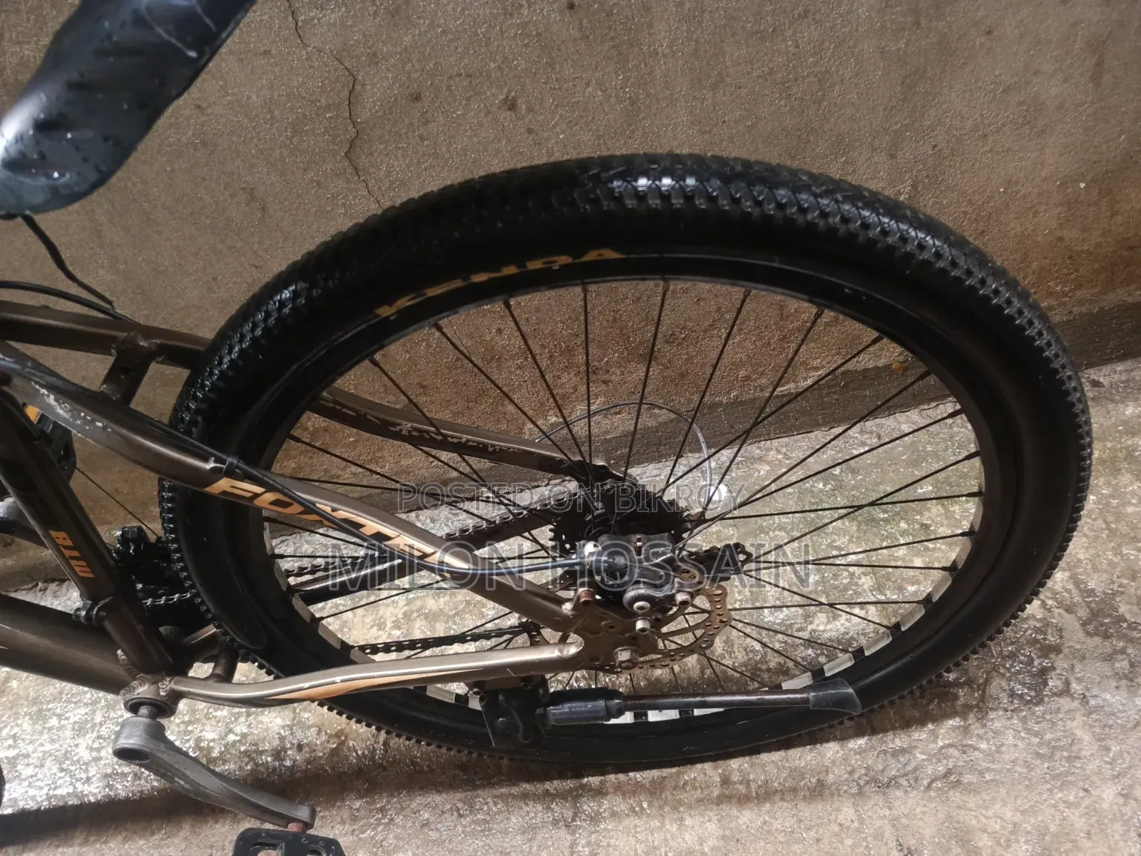 Foxter brand gear cycle to be sold urgently