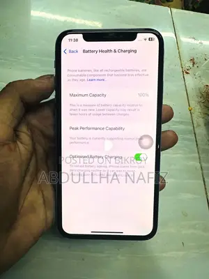 অ্যাপল আইফোন এক্স ৬৪ জিবি হোয়াইট