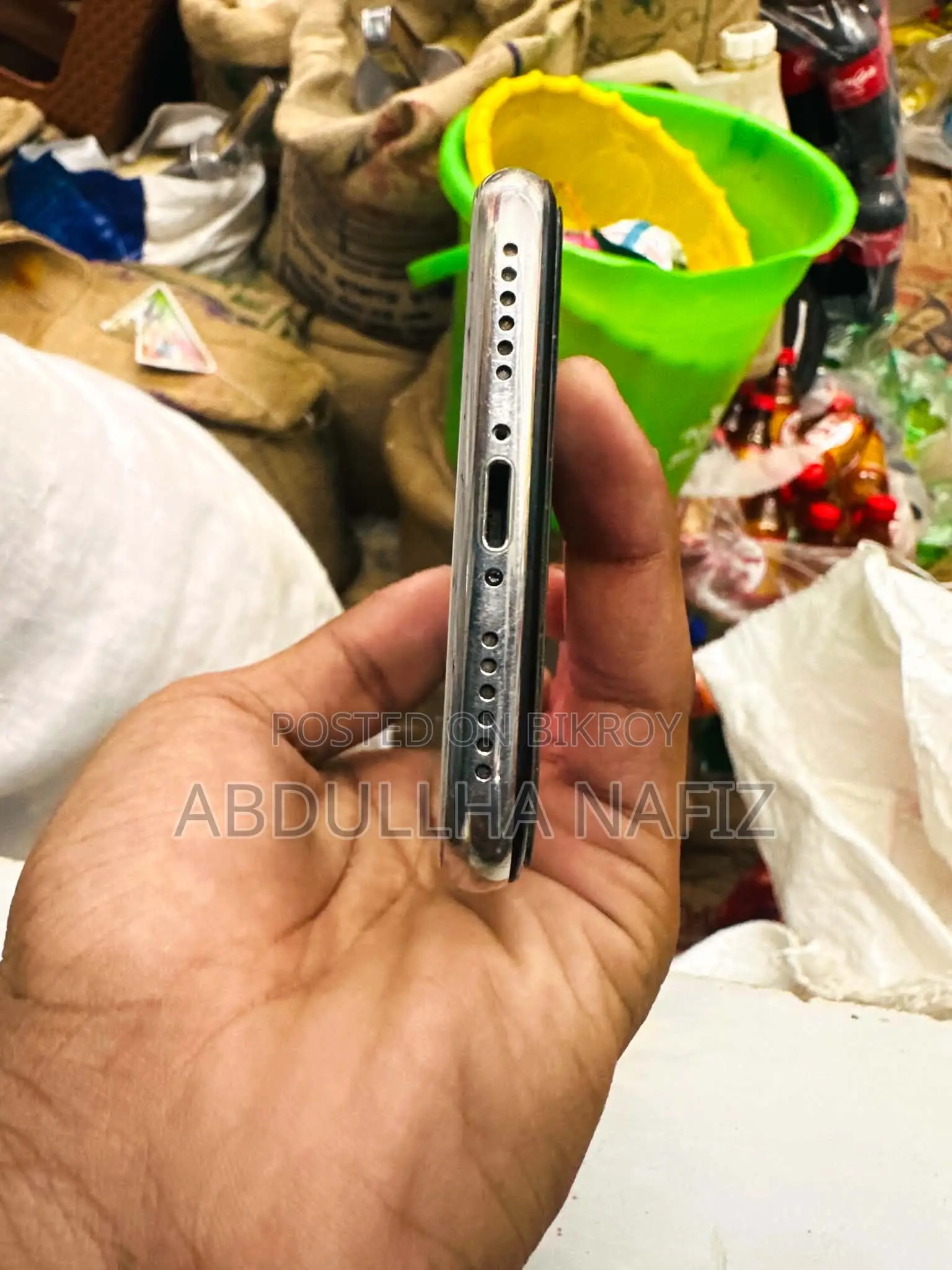 অ্যাপল আইফোন এক্স ৬৪ জিবি হোয়াইট