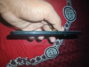 অপ্পো রেনো৬ ১২৮ জিবি ব্ল্যাক