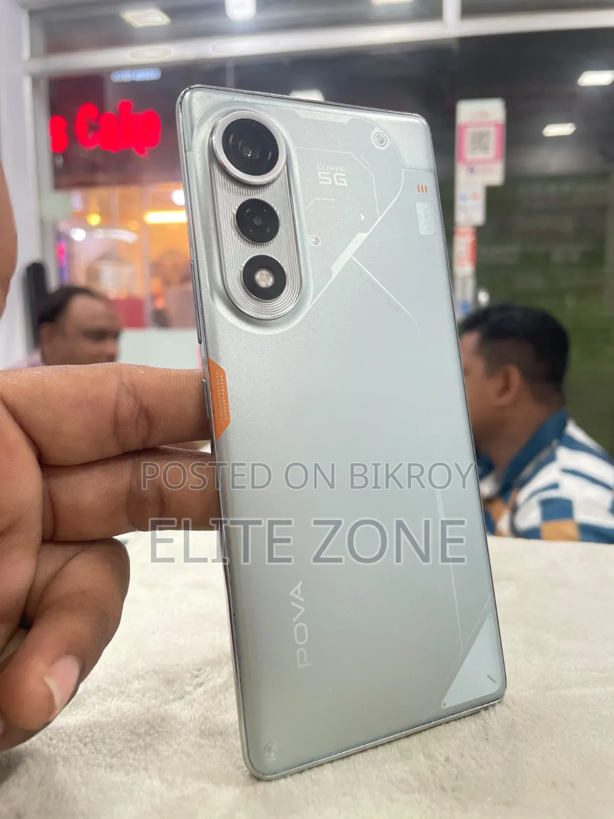 Tecno Pova Curve 256 GB Bronze